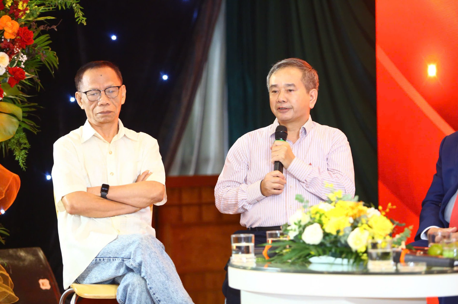 Ảnh màn hình 2025-08-27 lúc 14.51.41