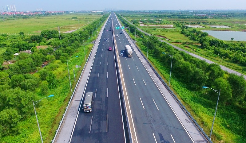 CHÍNH PHỦ DƯỚI SỰ LÃNH ĐẠO CỦA ĐẢNG - 80 NĂM HÀNH TRÌNH VÌ NƯỚC, VÌ DÂN- Ảnh 7. CHÍNH PHỦ DƯỚI SỰ LÃNH ĐẠO CỦA ĐẢNG - 80 NĂM HÀNH TRÌNH VÌ NƯỚC, VÌ DÂN- Ảnh 7.