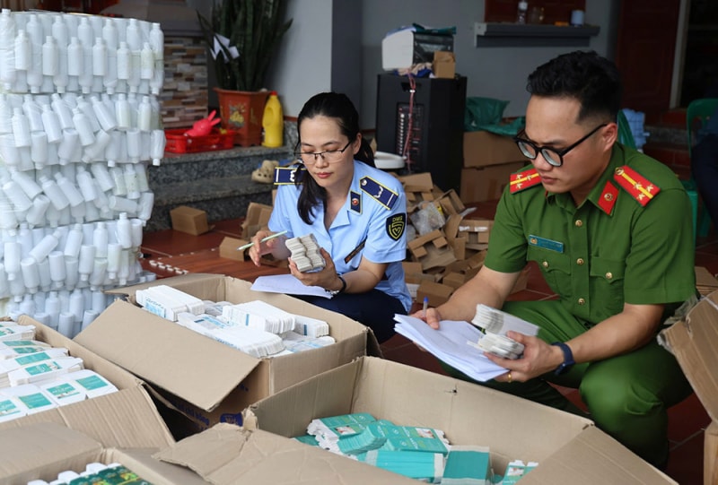 Doanh nghiệp ồ ạt xin rút số tiếp nhận công bố mỹ phẩm, có phải né hậu kiểm? -0