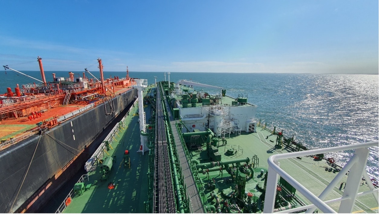 Hình: Kho LPG nổi đảm bảo nguồn cung LPG ổn định, kịp thời cho thị trường miền Bắc
