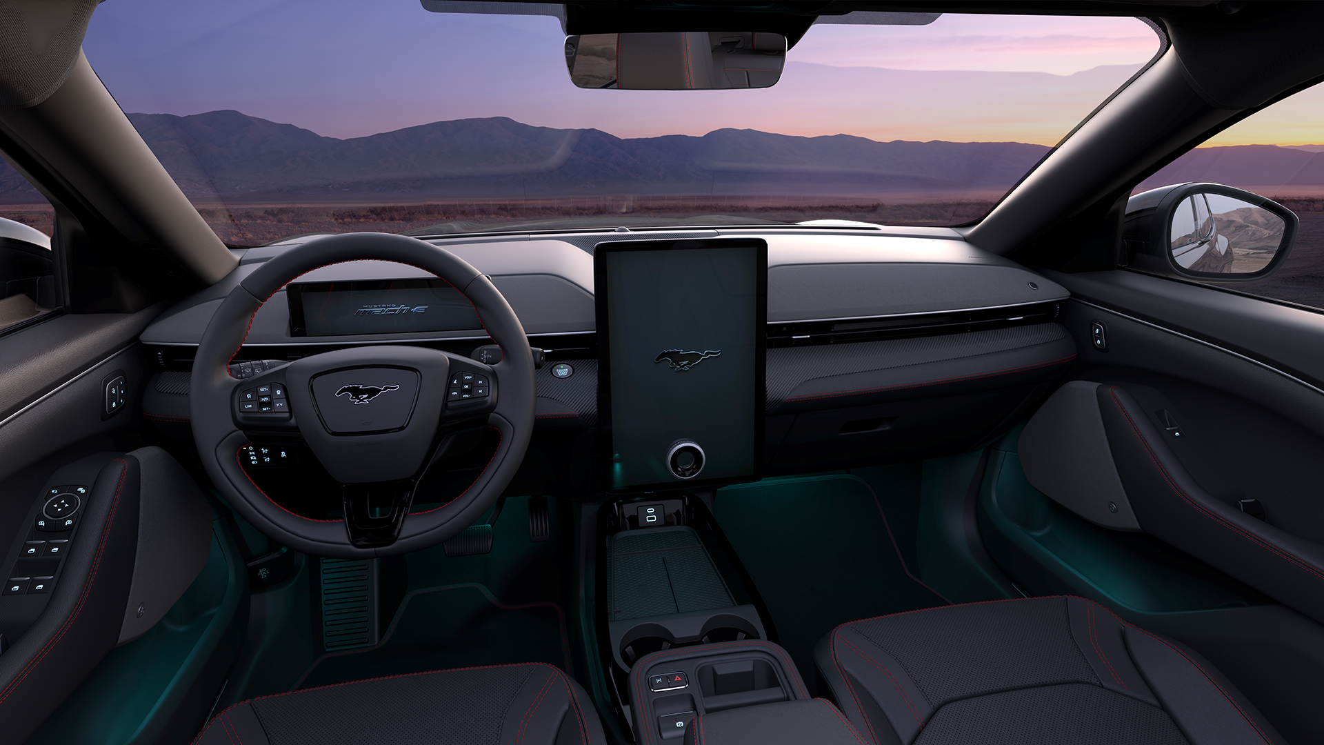 Thiết kế khoang lái của mẫu SUV thuần điện hiệu năng cao Mustang Mach-E 2025.