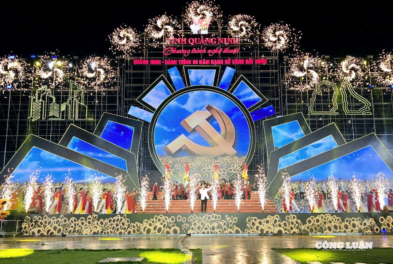 anh-1-quang-ninh-rang-ro-cung-dat-nuoc.jpg