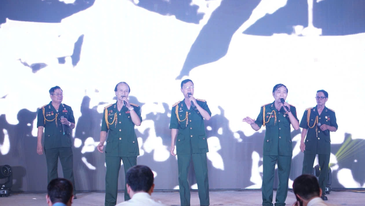 Ảnh màn hình 2025-08-29 lúc 06.17.47