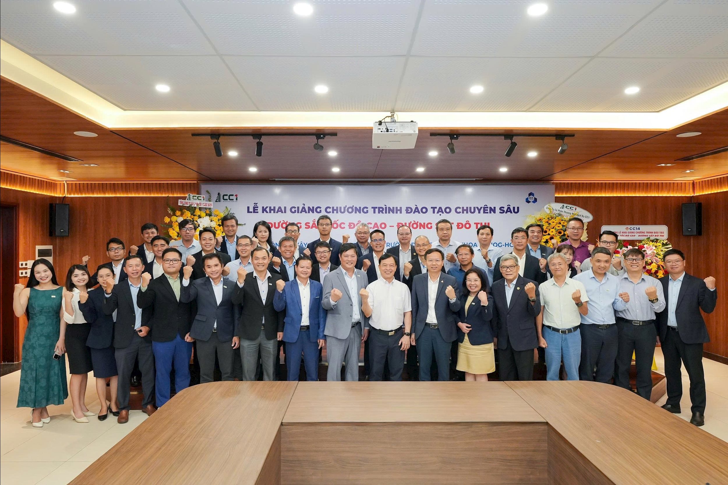 khai giảng cc1