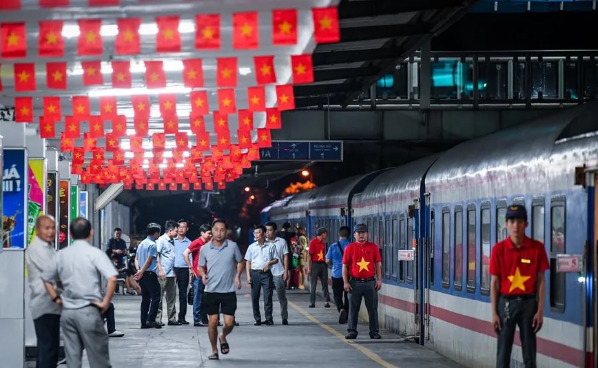 Hà Nội: Gần 72 nghìn lượt hành khách đi tàu điện trong ngày Quốc khánh 2/9