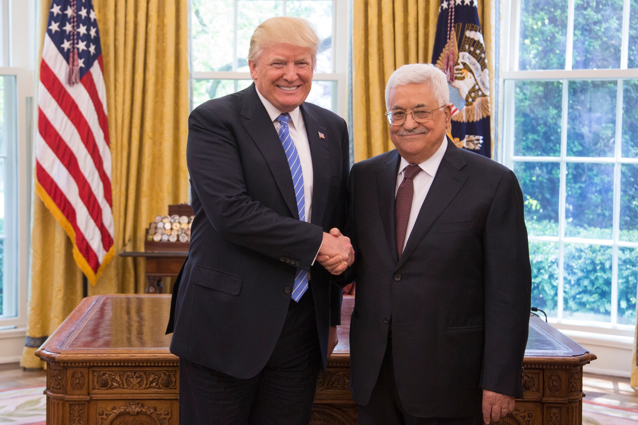 donald_trump_and_mahmoud_abbas_in_the_oval_office-_may_3-_2017_-1-.jpg