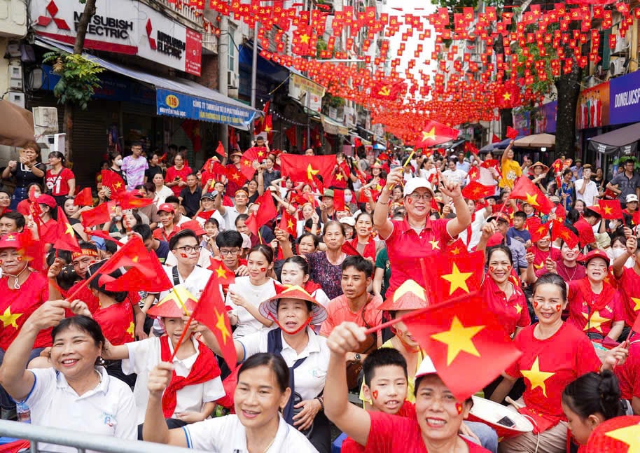 Thủ tướng Chính phủ chỉ đạo đẩy nhanh việc tặng quà Quốc khánh cho người dân- Ảnh 1. Thủ tướng Chính phủ chỉ đạo đẩy nhanh việc tặng quà Quốc khánh cho người dân- Ảnh 1.
