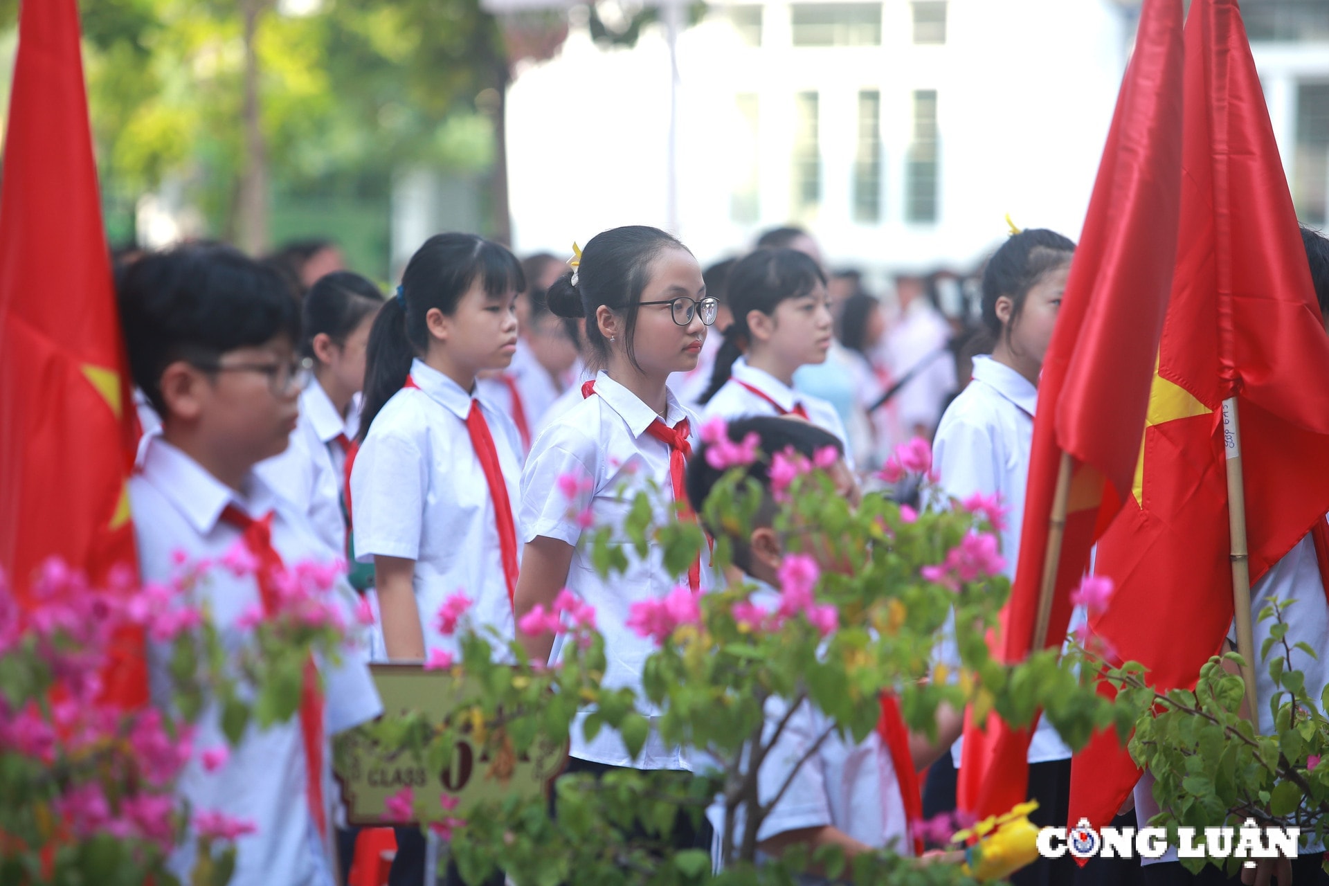 congluan-cdn.congluan.vn-files-content-2024-09-05-_khai-giang-8-1007.jpg