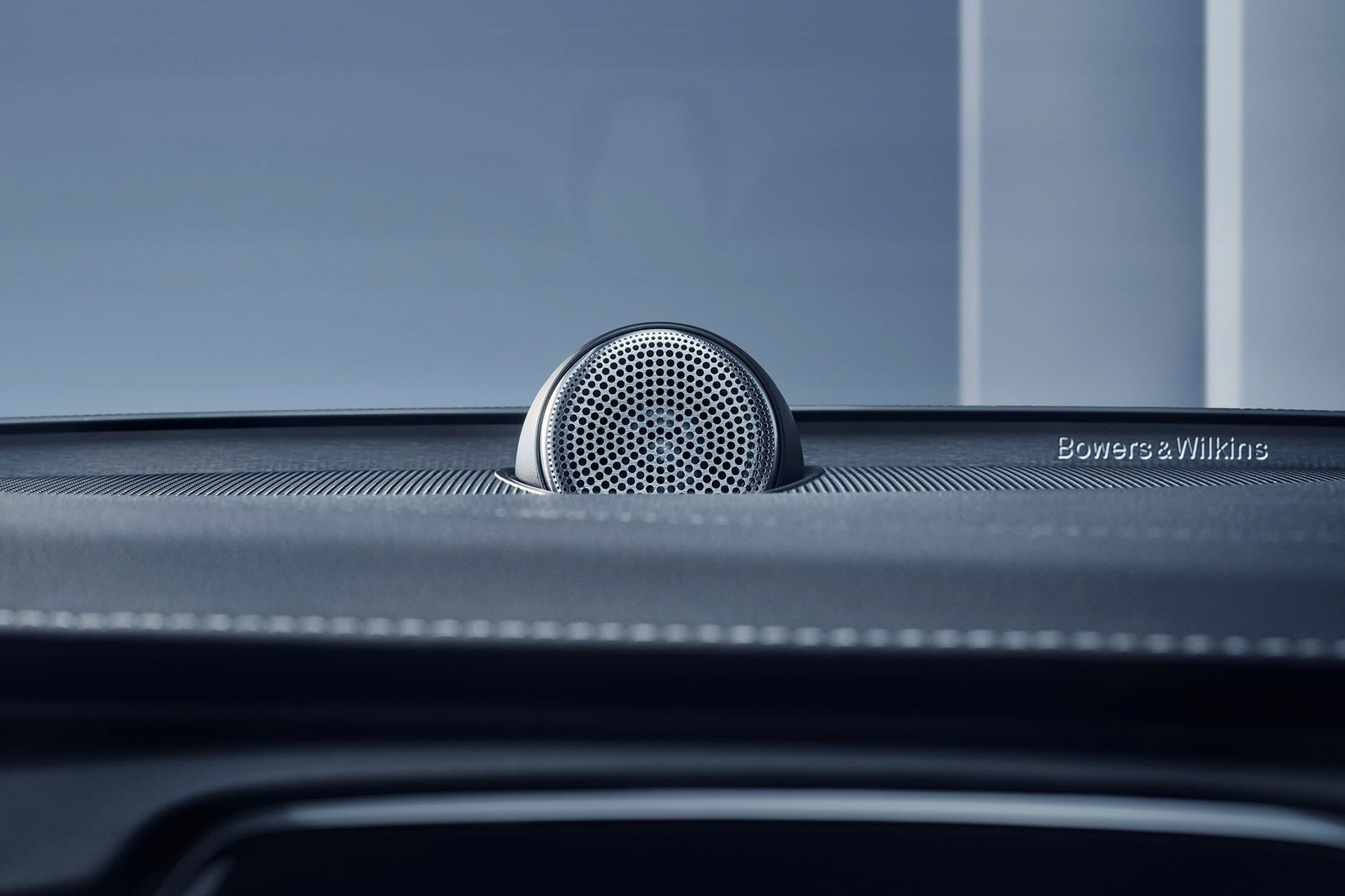 Hệ thống loa Bowers & Wilkins trên mẫu xe Volvo XC90 PHEV.