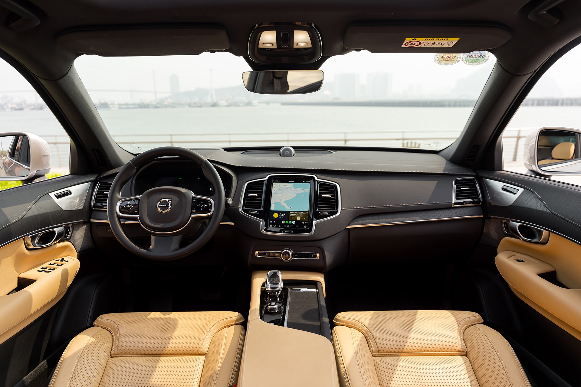 Không gian nội thất Volvo XC90 PHEV.