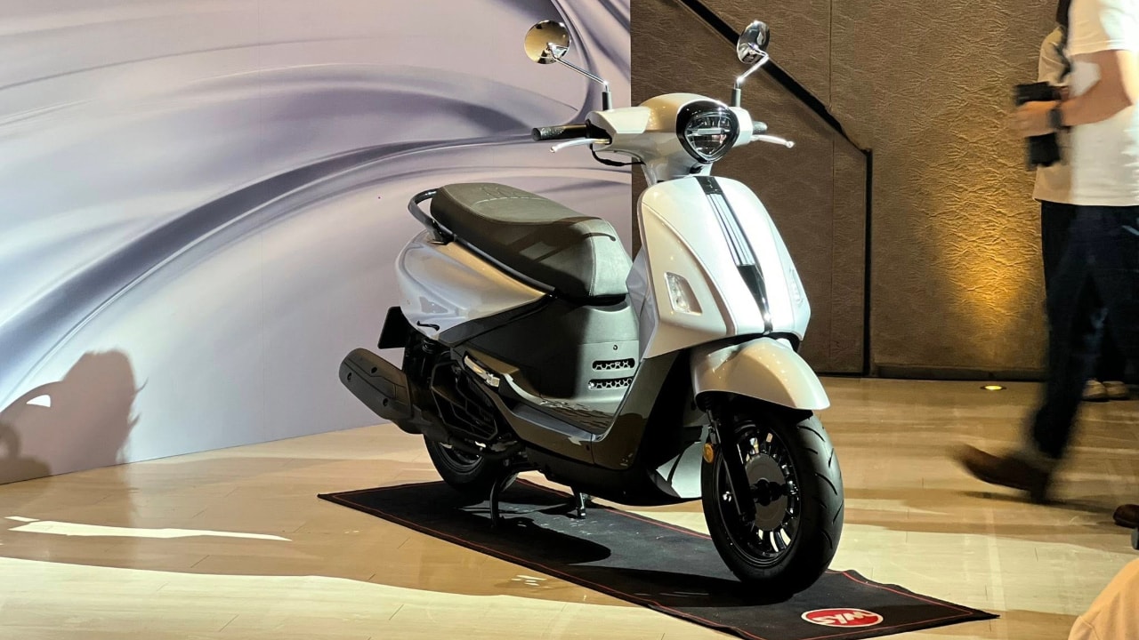 SYM Fiddle DX 158 價格、配備、特色一次看，復古速克達全新選擇｜SiCAR 愛車酷
