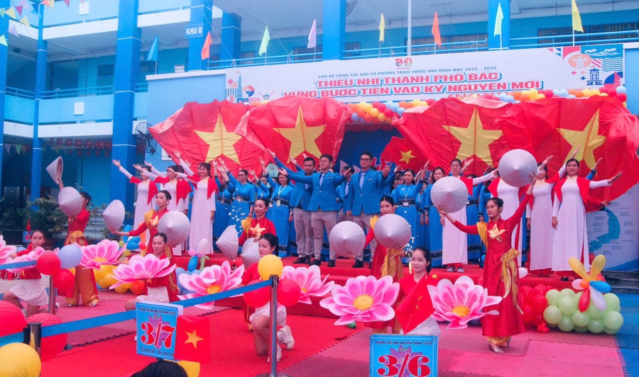 khai-giang-nam-hoc-moi-7.jpg