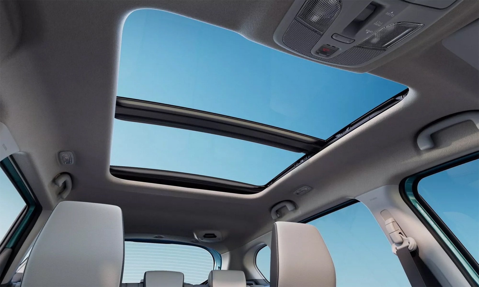 Cửa sổ tời toàn cảnh siêu rộng Suzuki Victoris 2026 - Ảnh: Suzuki