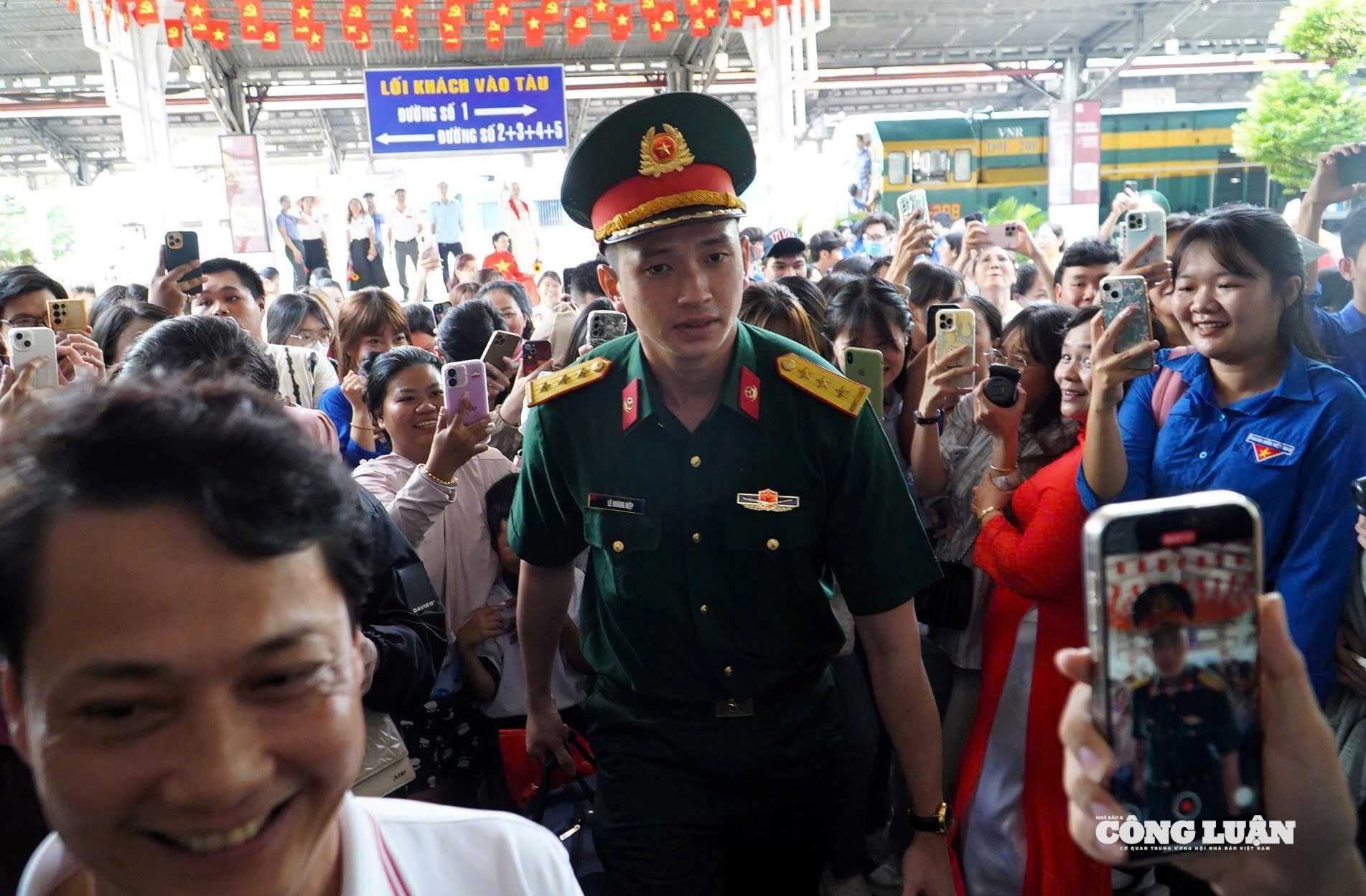 Thượng uý Lê Hoàng Hiệp -