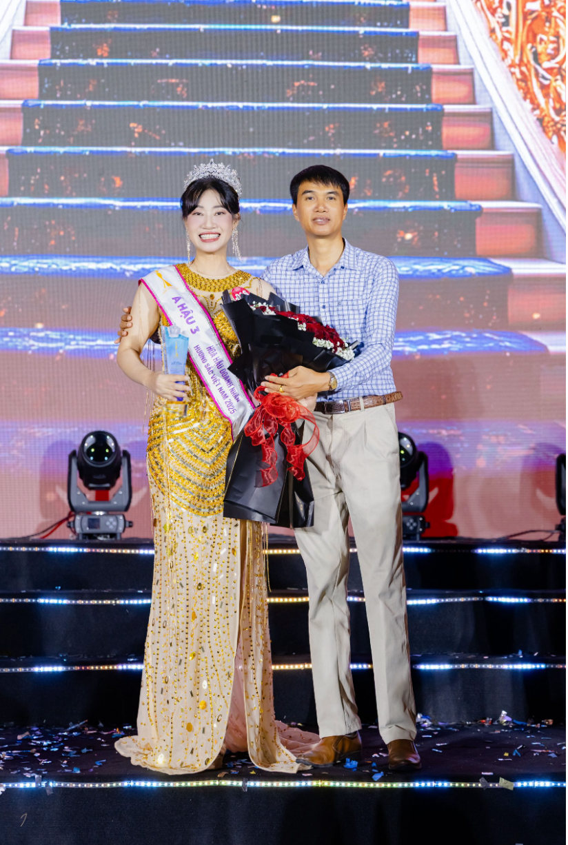 Ảnh màn hình 2025-09-11 lúc 18.32.56