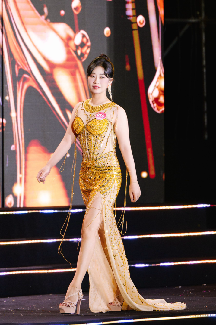 Ảnh màn hình 2025-09-11 lúc 18.34.32