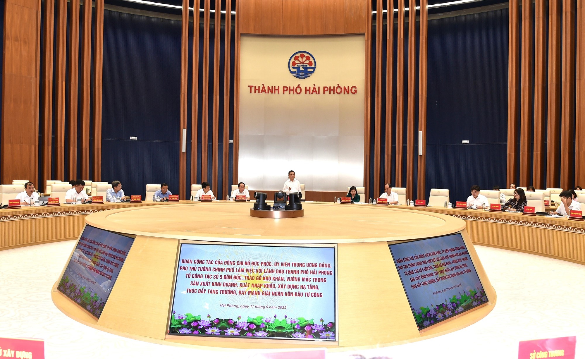 Phó Thủ tướng Hồ Đức Phớc làm việc với thành phố Hải Phòng- Ảnh 2.