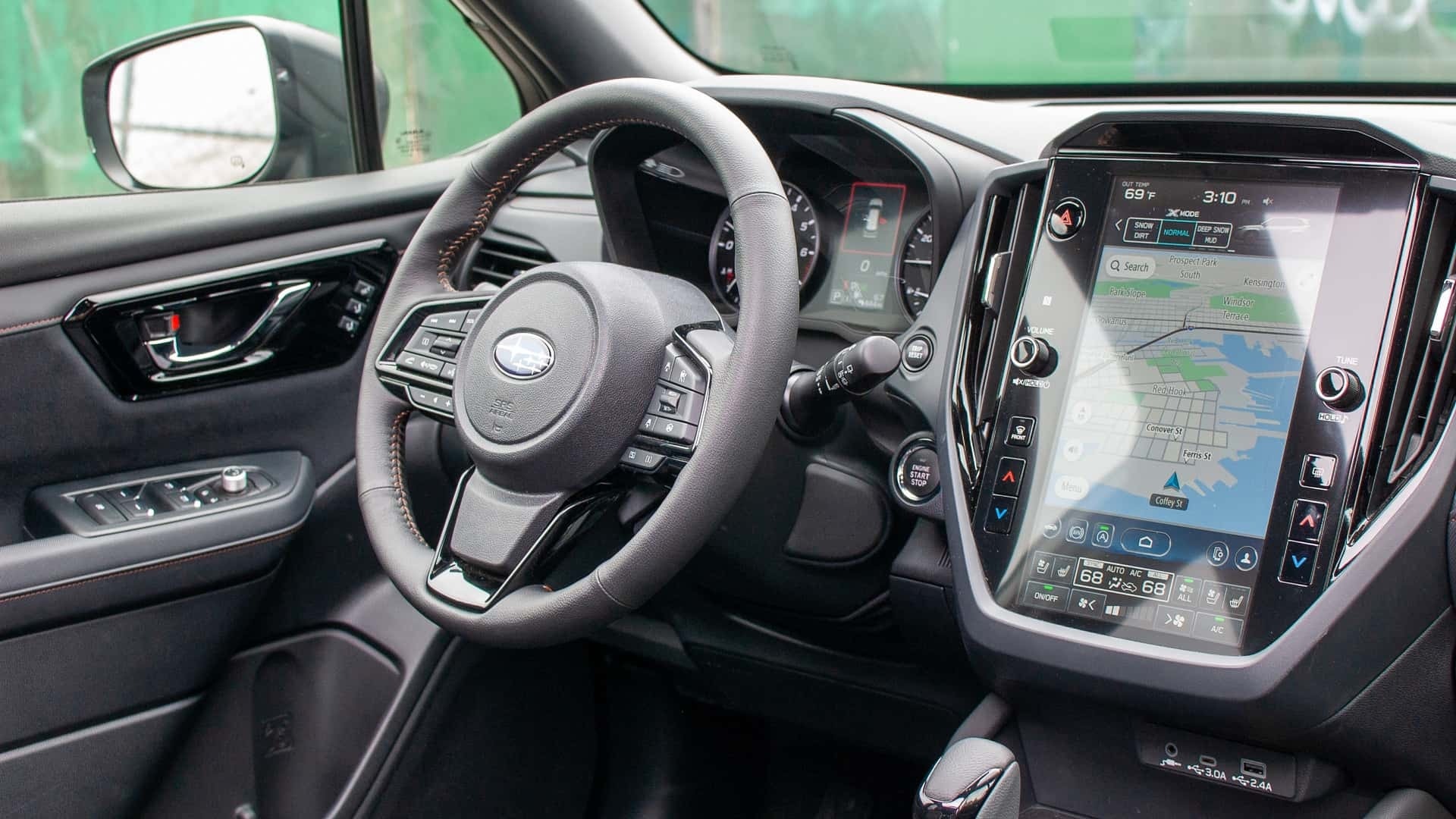 Thiết kế khoang lái của Forester 2025 - Ảnh: Subaru