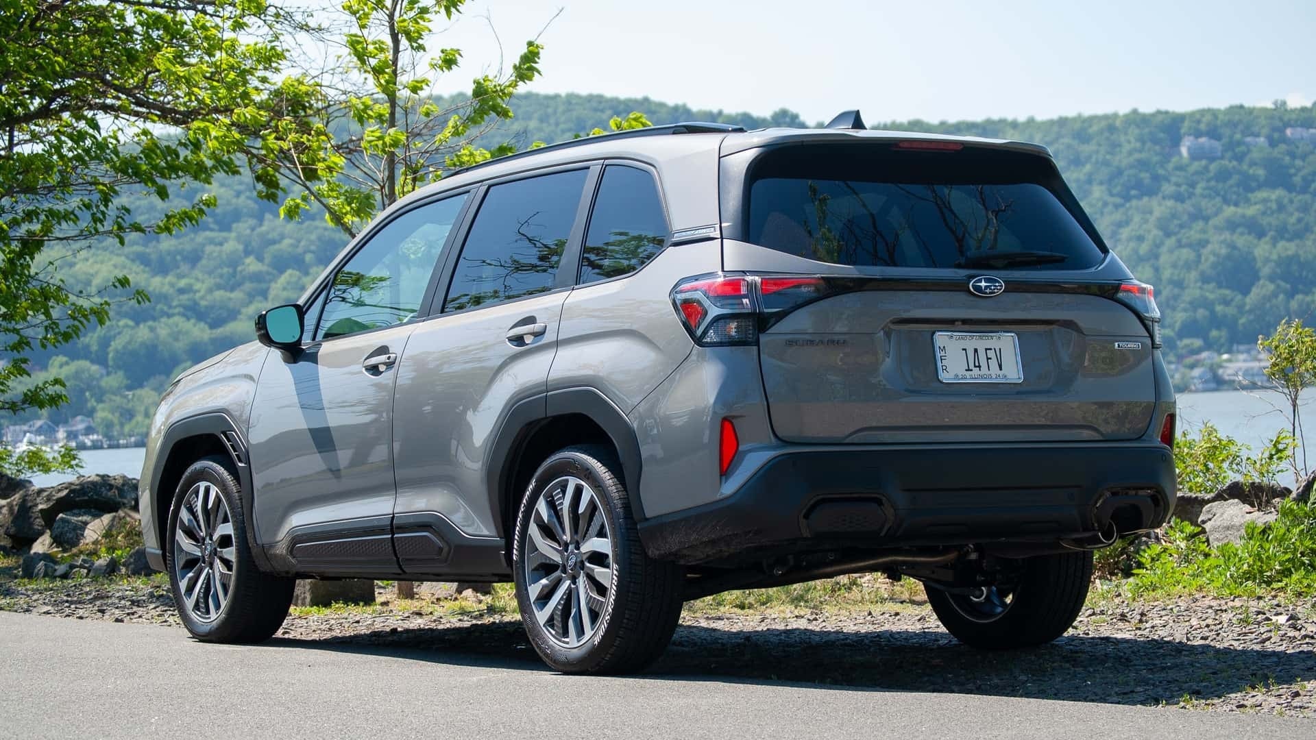 Ngoại thất xe không có nhiều thay đổi - Ảnh: Subaru