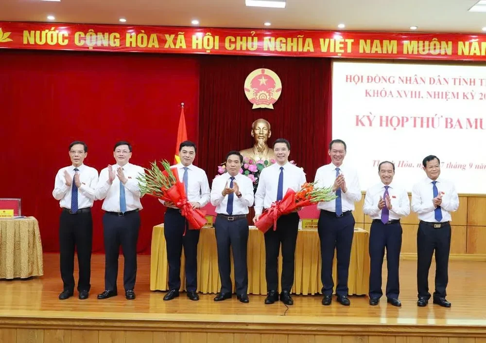 chu-tich-ubnd-tinh-thanh-hoa-nguyen-hoai-anh-5873-250.jpg.webp