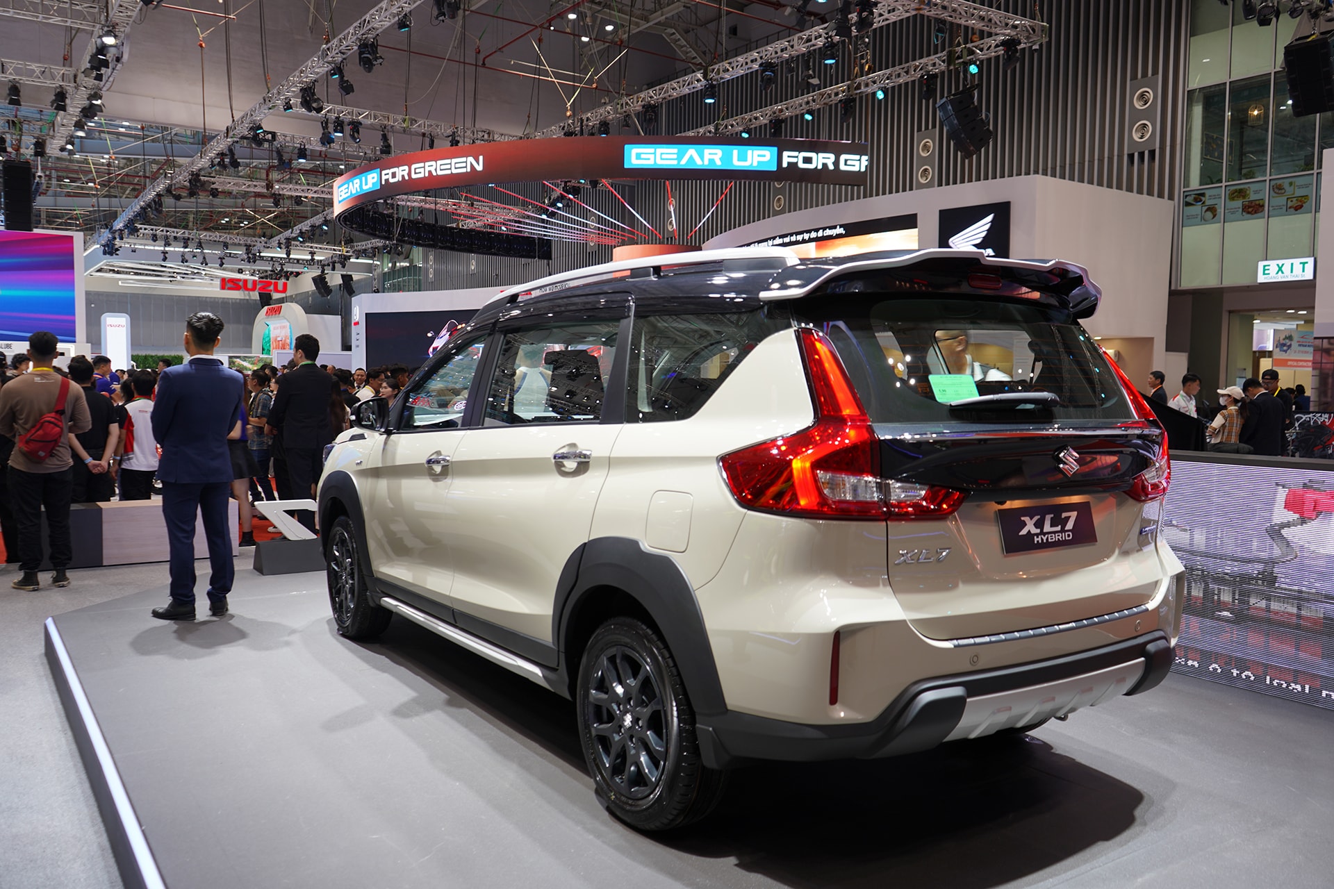Suzuki XL7 Hybrid không còn nhiều sức hút như thời điểm mới ra mắt - Ảnh: ĐT