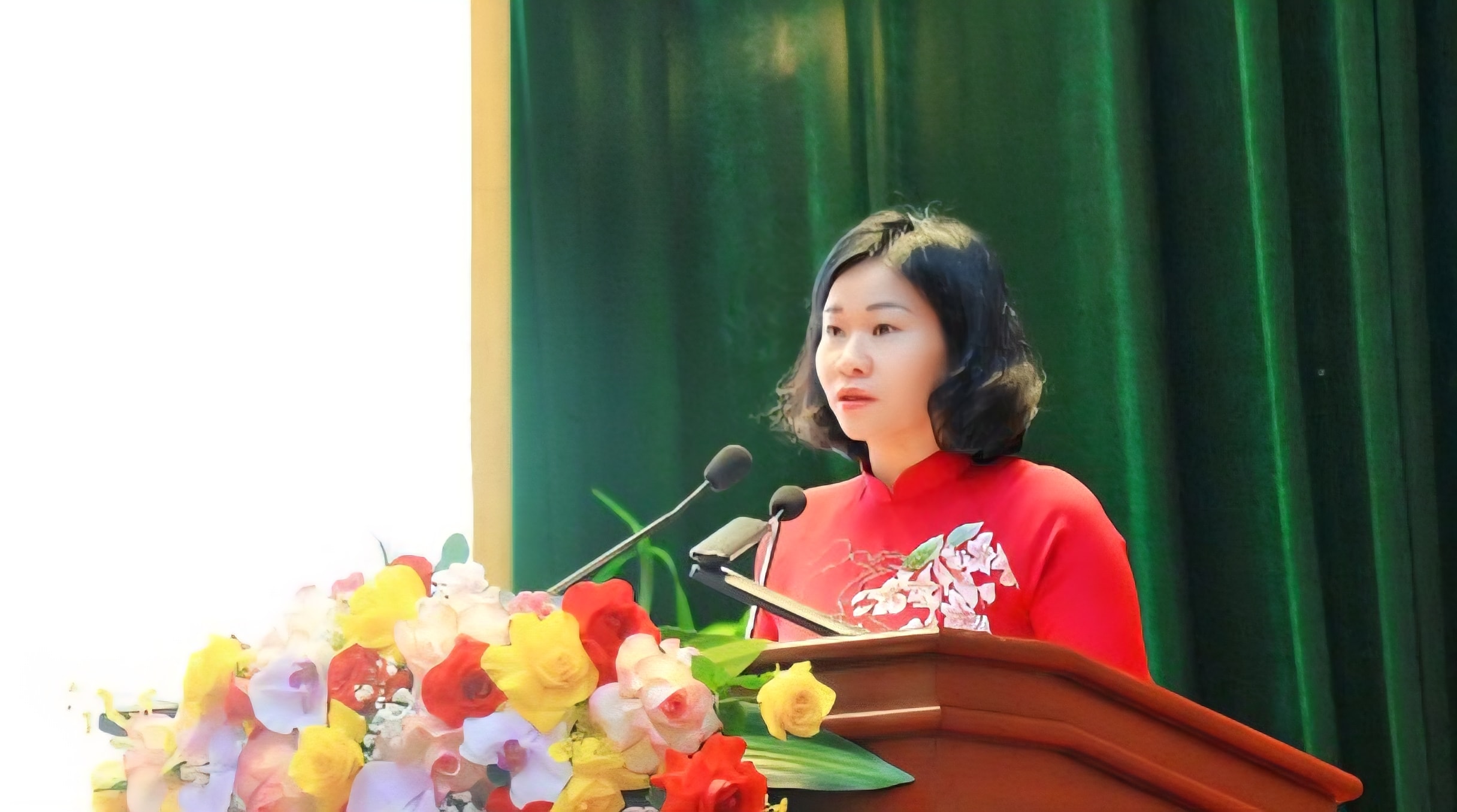 590676_590660_s_tuyen_11324318_11394618.jpg