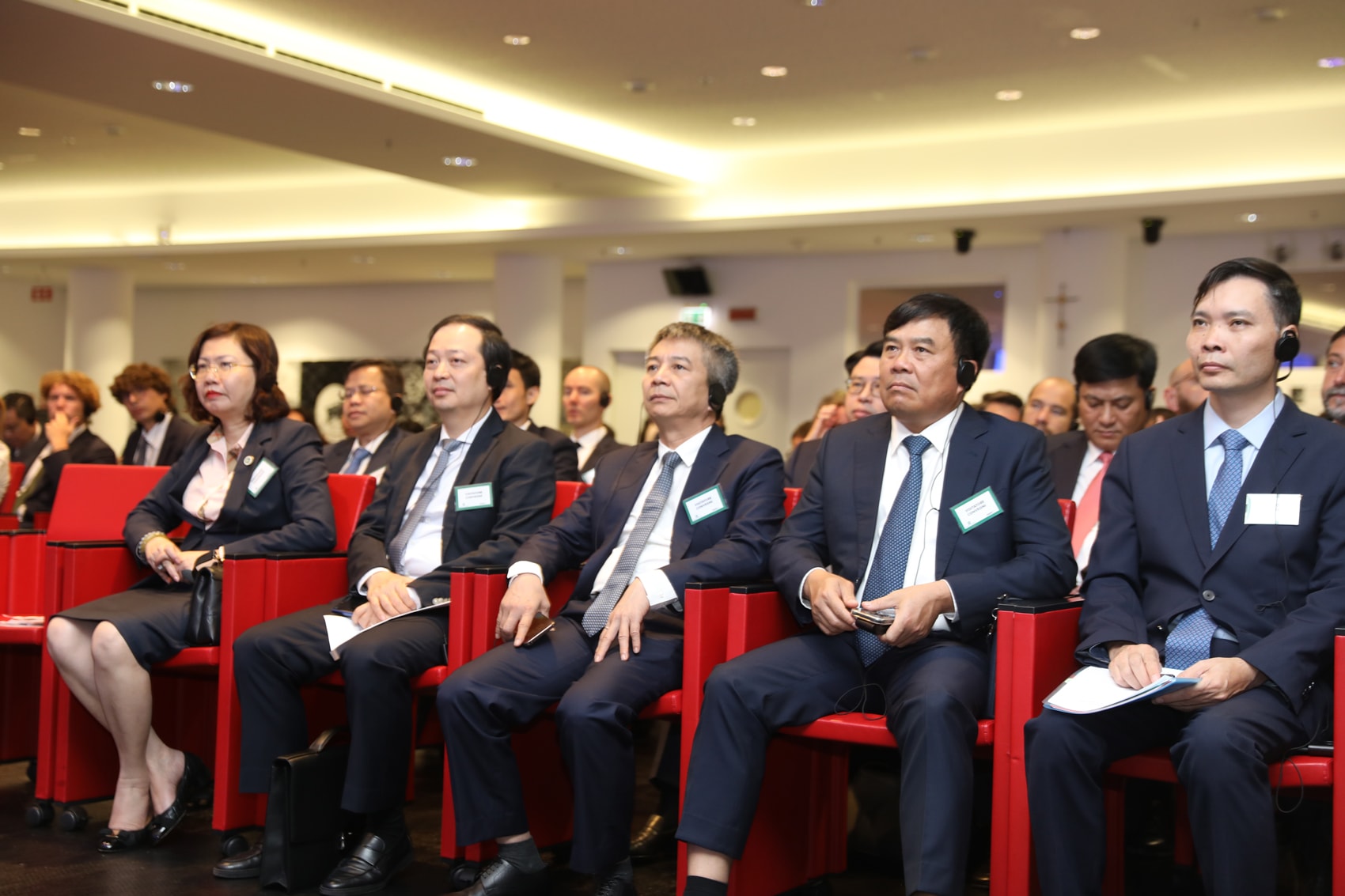 Lãnh đạo các đơn vị thuộc BTC dự Diễn đàn
