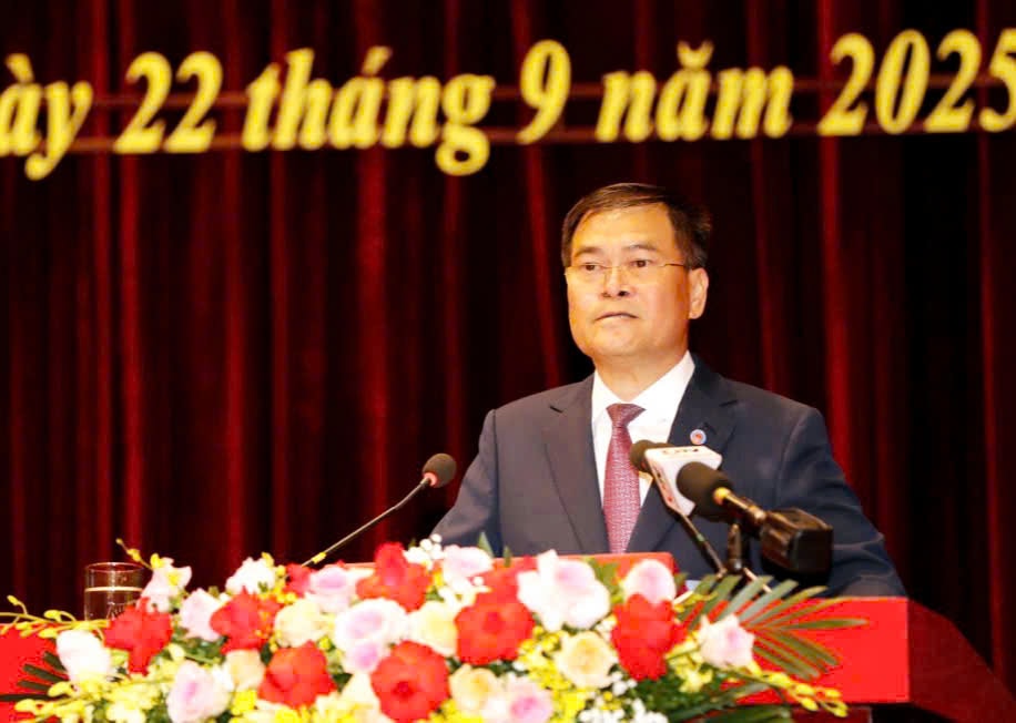 anh-22-quang-ninh-co-tan-chu-tich-bui-van-khang.jpg