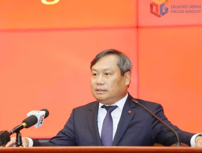 anh-3-ong-bui-van-khanh-giu-chuc-pho-bi-thu-tinh-uy-quang-ninh.jpg