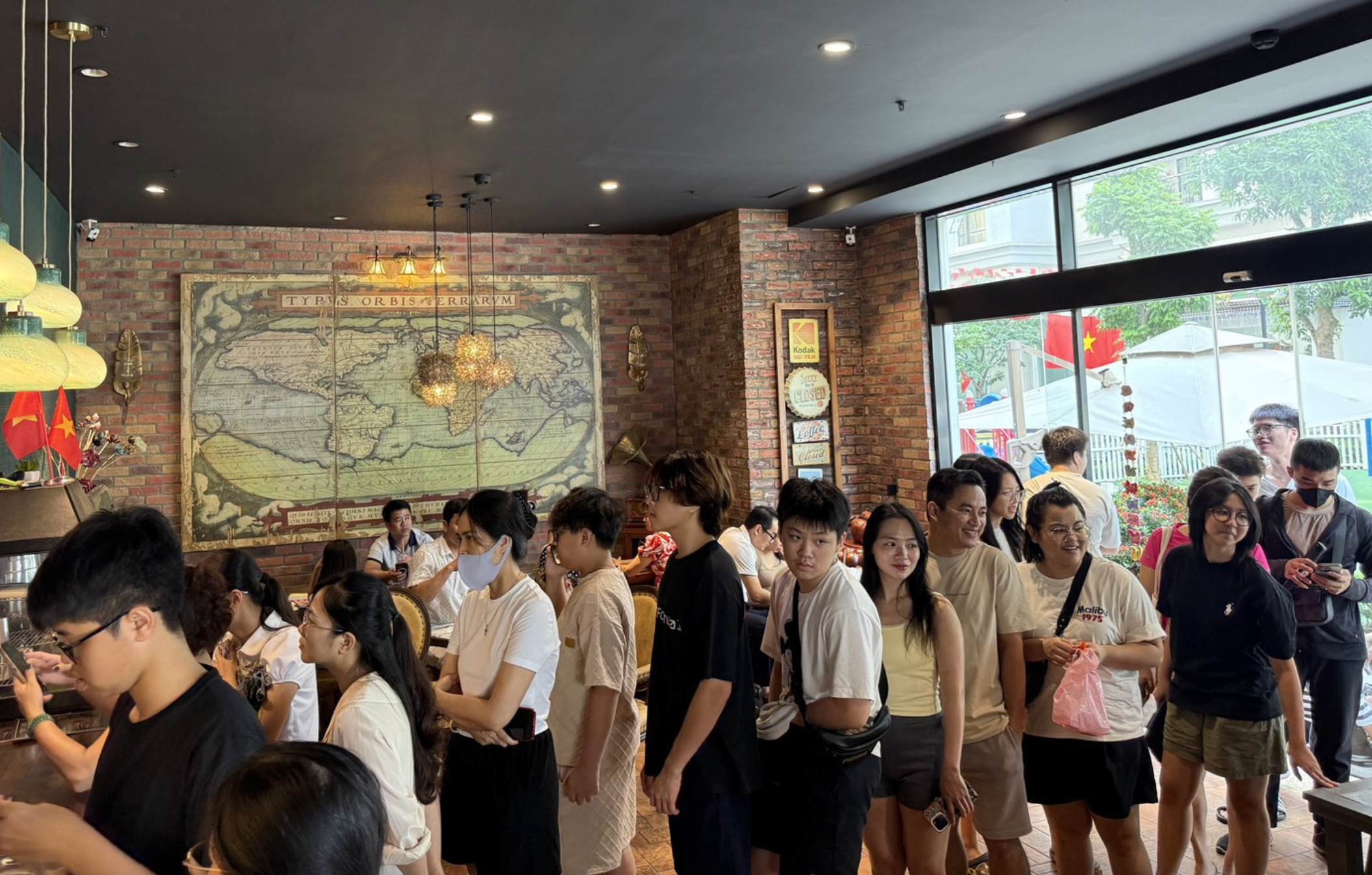 Ảnh màn hình 2025-09-22 lúc 06.57.07