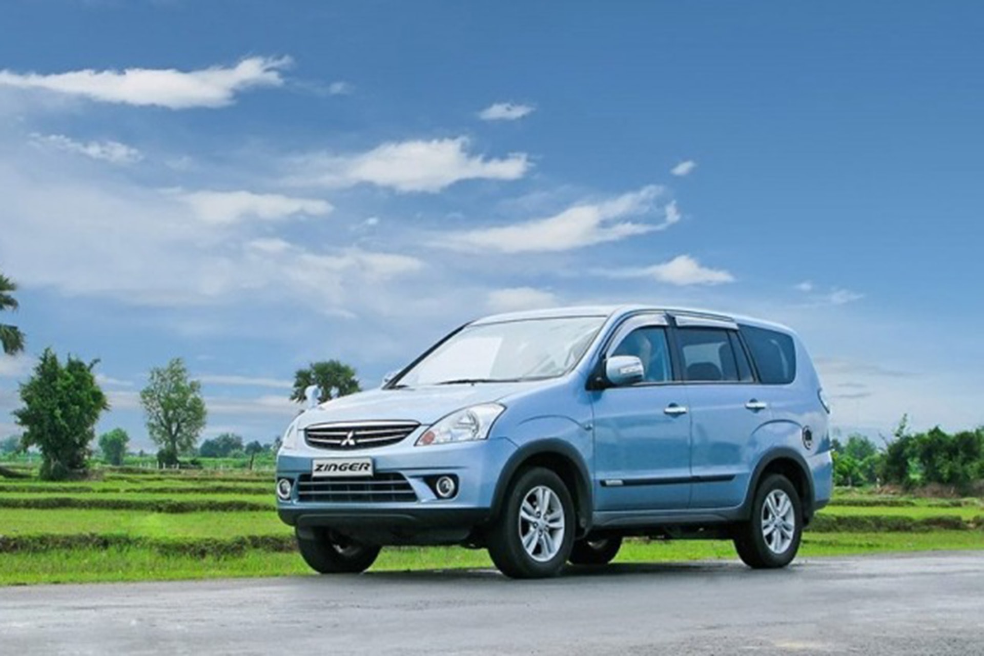 Mẫu xe Mitsubishi Zinger hiện đã không còn bán tại thị trường Việt Nam - Ảnh: Mitsubishi