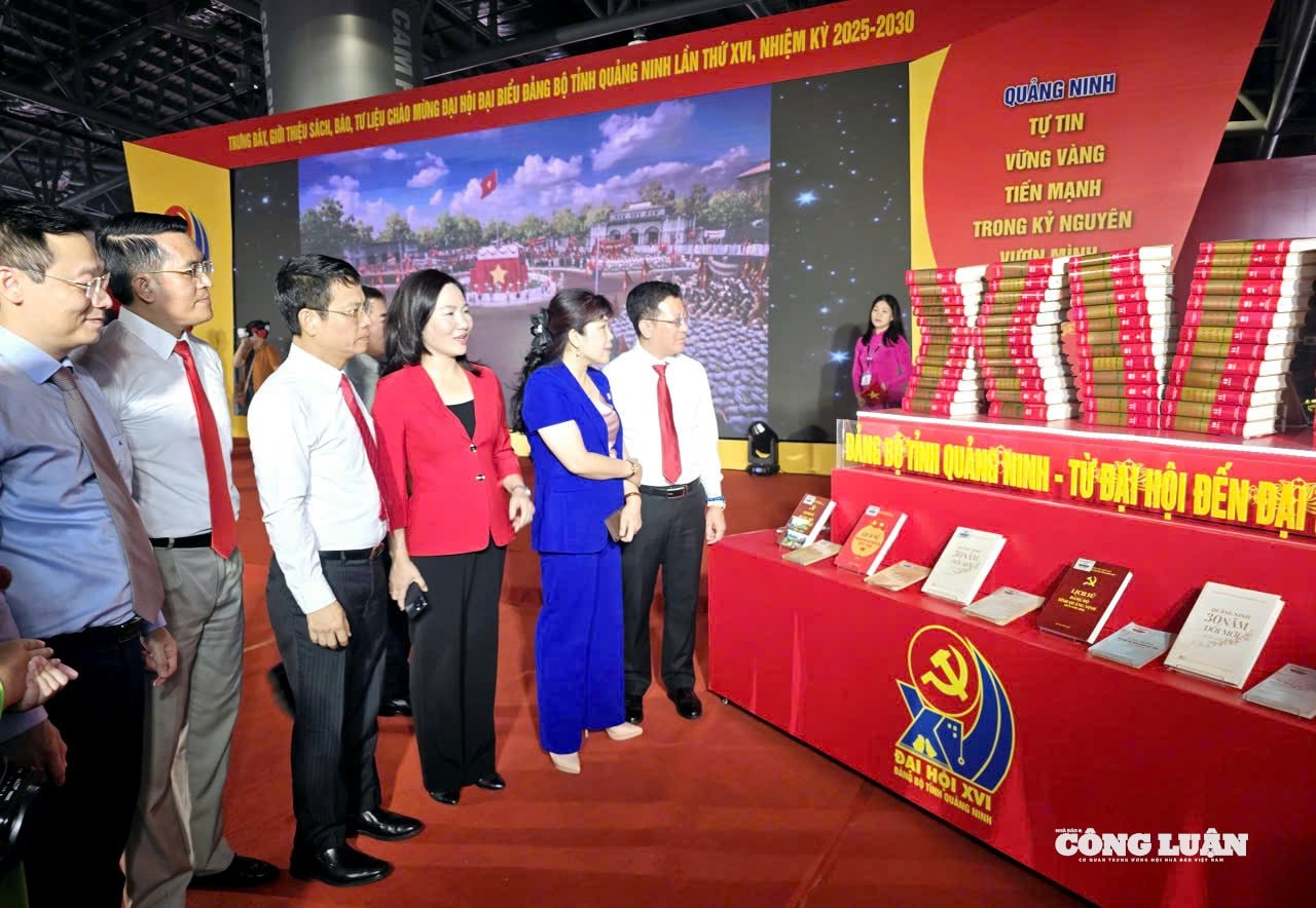 anh-9-quang-ninh-trung-bay-sach-bao-lich-su.jpg