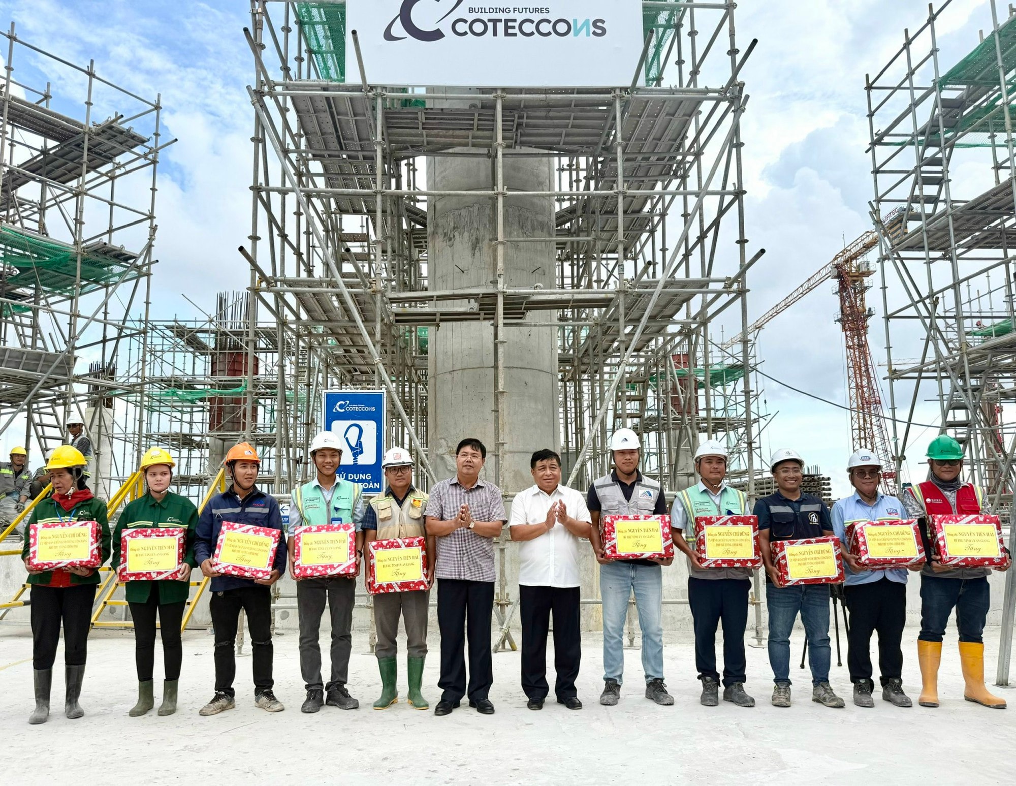 Chủ động, quyết liệt hơn để triển khai dự án phục vụ APEC 2027 tốt nhất, nhanh nhất, chất lượng nhất- Ảnh 4.