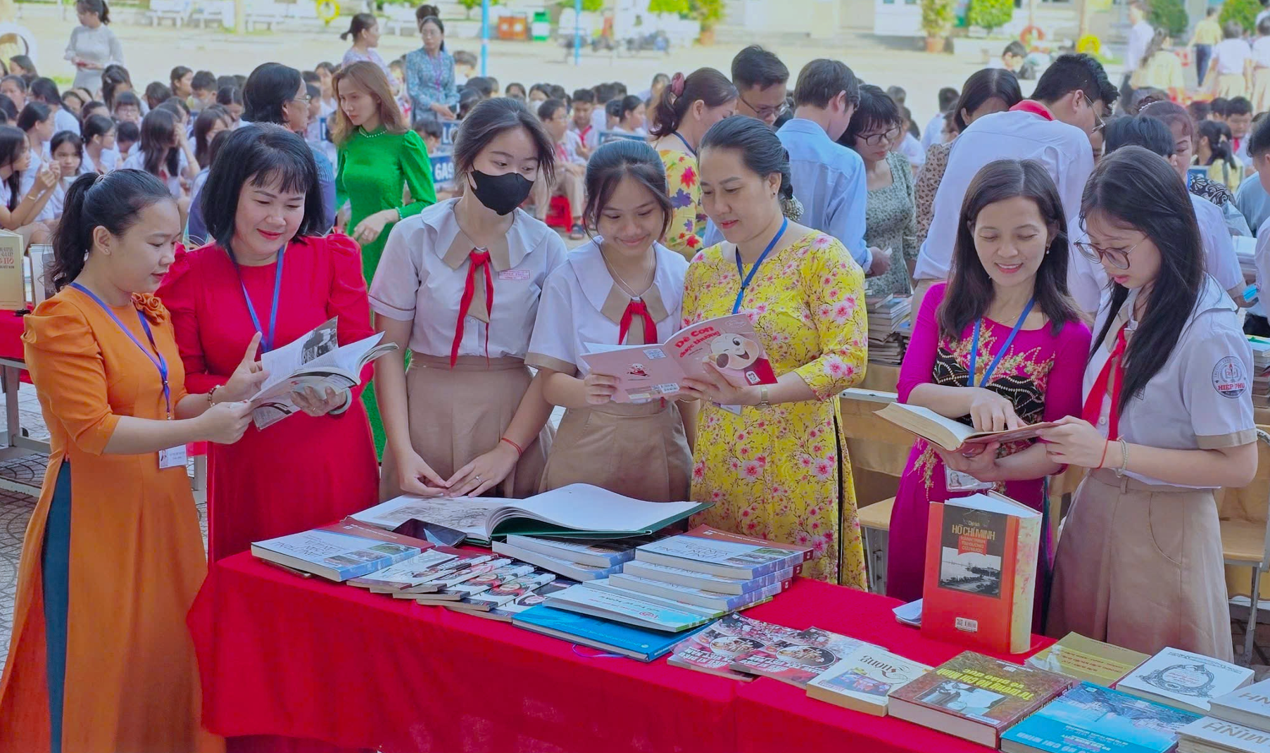 Ảnh màn hình 2025-09-24 lúc 07.42.02