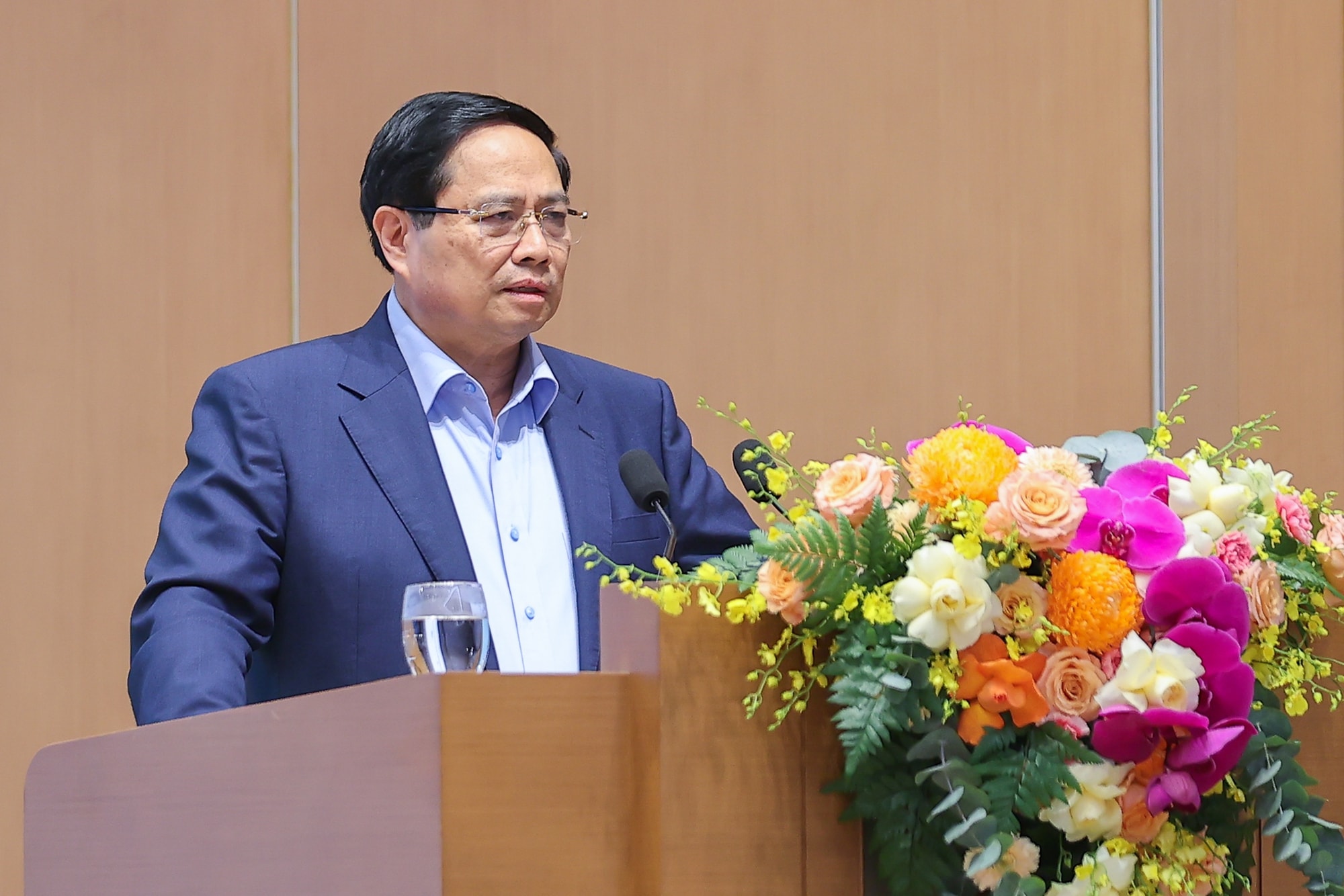 Thủ tướng: Tranh thủ 'từng ngày, từng giờ' để thúc đẩy khoa học công nghệ, đổi mới sáng tạo và chuyển đổi số- Ảnh 1.