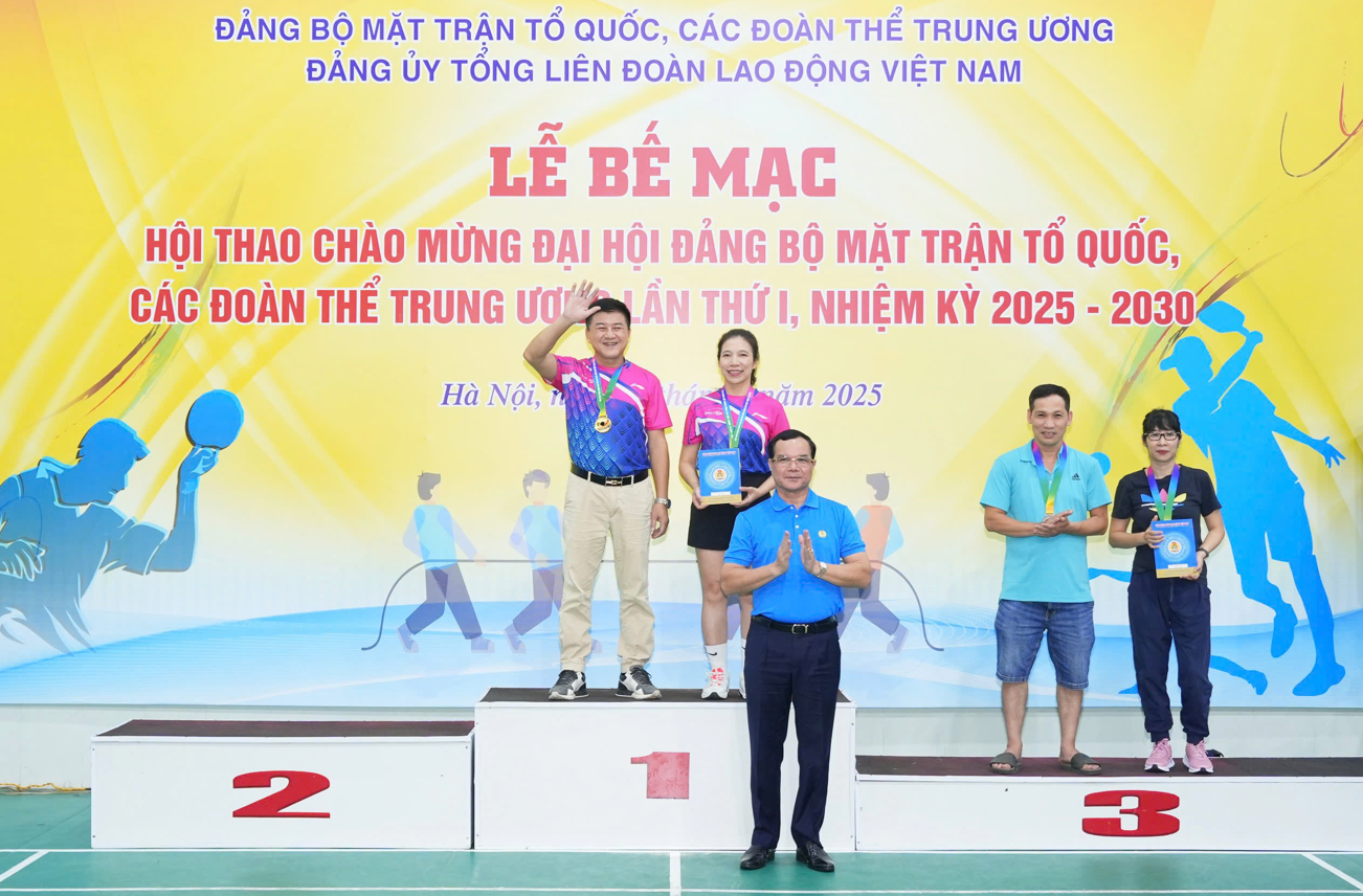 Ảnh màn hình 2025-09-27 lúc 19.58.41