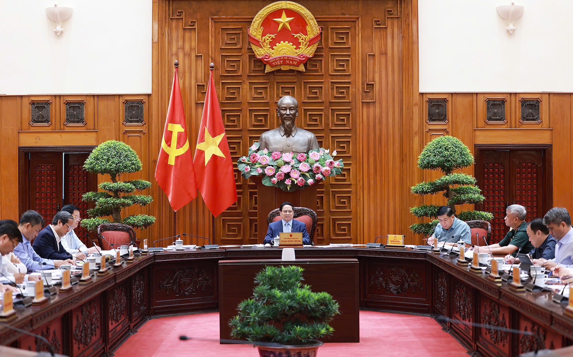 Thủ tướng: Phân công 