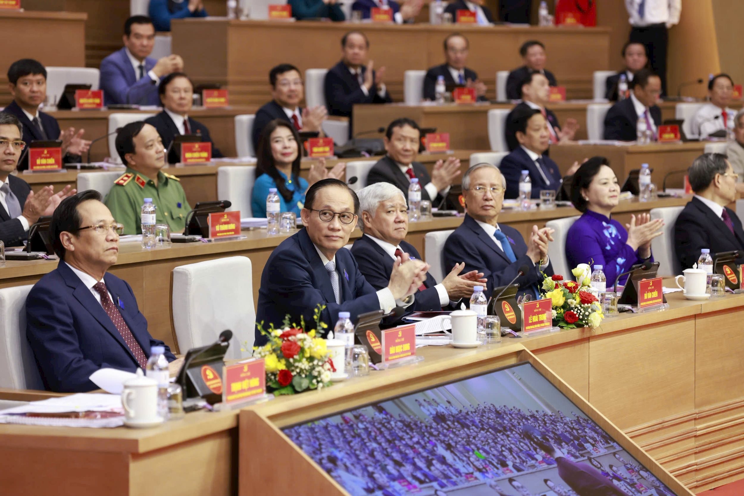 quang cảnh đại hội 1