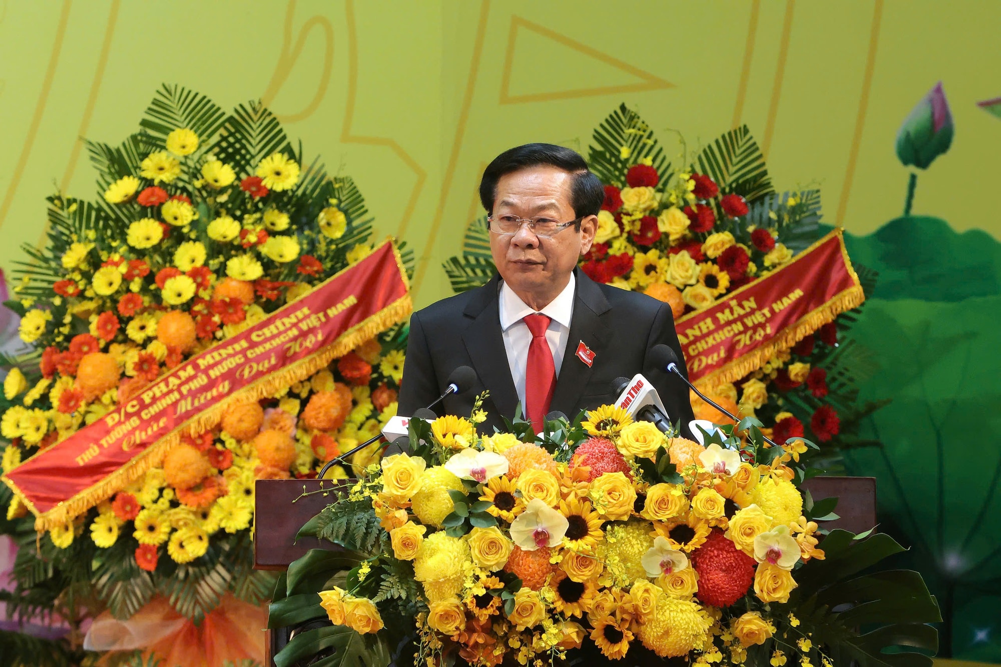 Thủ tướng bổ nhiệm Thứ trưởng Thường trực Bộ Nội vụ- Ảnh 1.