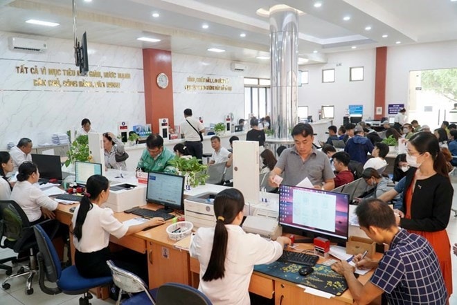 Đánh giá việc thực hiện nhiệm vụ phân cấp, phân quyền khi vận hành chính quyền địa phương 2 cấp- Ảnh 1.