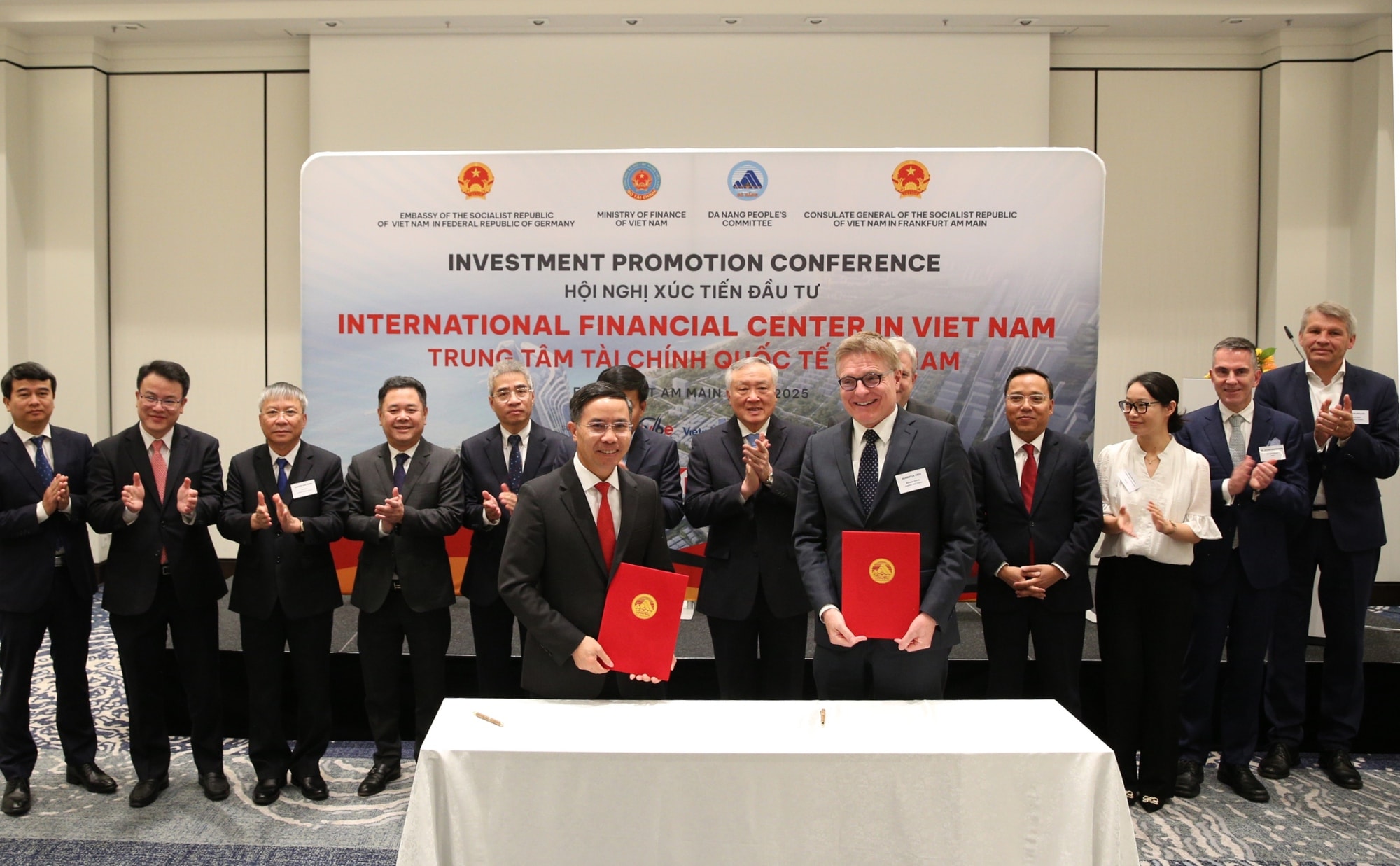 Việt Nam cam kết đồng hành, lắng nghe và tạo điều kiện thuận lợi nhất cho các nhà đầu tư- Ảnh 4.