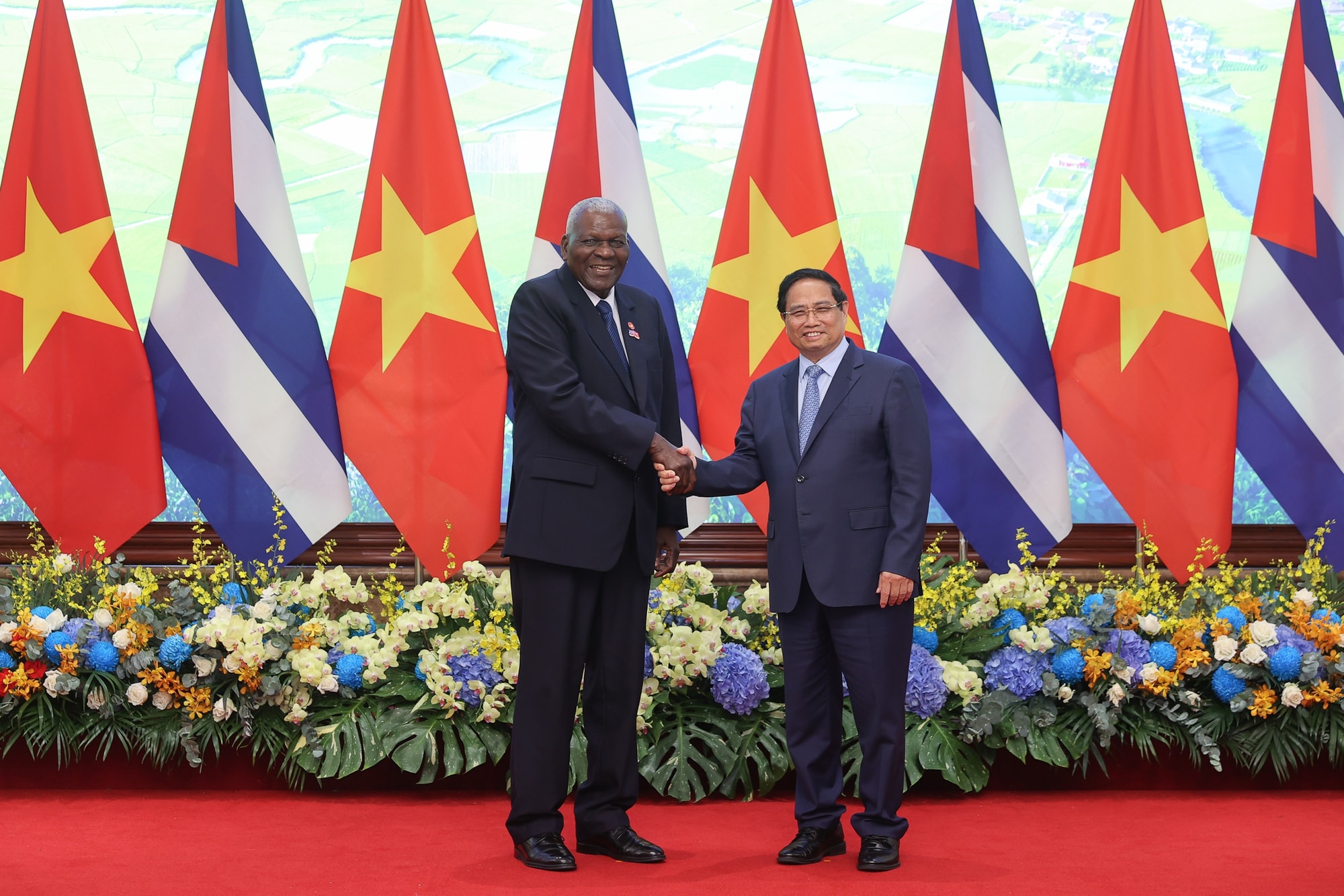 Thủ tướng: Chính phủ Việt Nam sẽ tiếp tục triển khai các biện pháp hỗ trợ Cuba thiết thực, cụ thể- Ảnh 2.