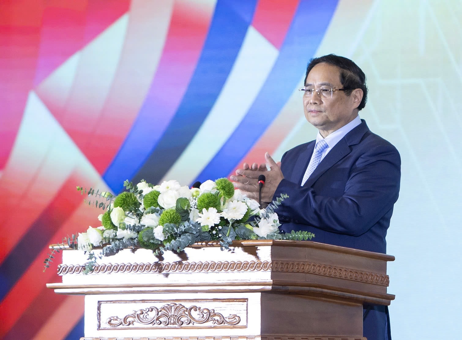 Thủ tướng: Không hạn chế không gian đổi mới sáng tạo của bất cứ tập thể và cá nhân nào- Ảnh 2. Thủ tướng: Không hạn chế không gian đổi mới sáng tạo của bất cứ tập thể và cá nhân nào- Ảnh 2.