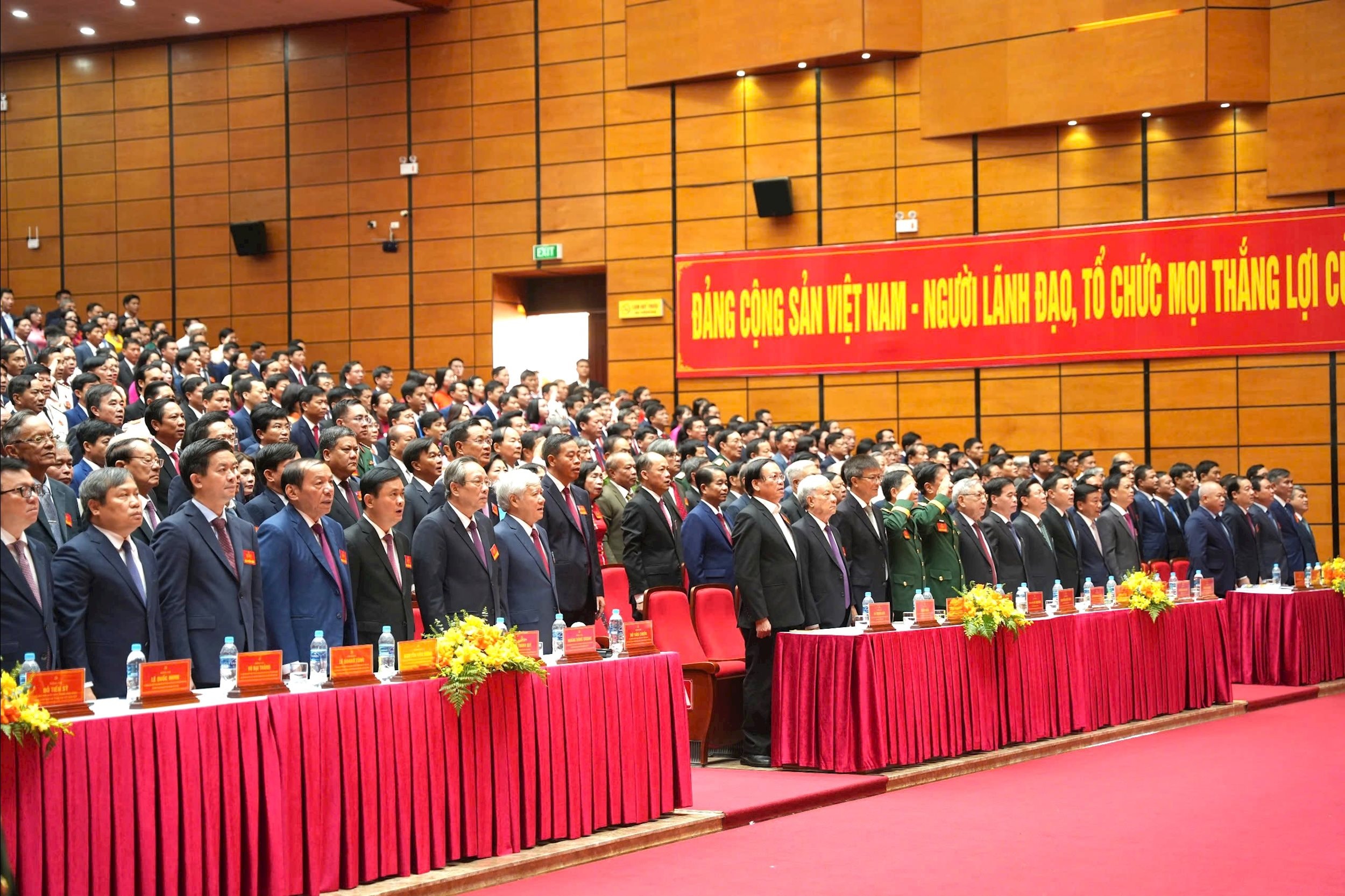 gen-h-z7082661004630_f51f0ad6773335ecf02192ad455b6d00.jpg