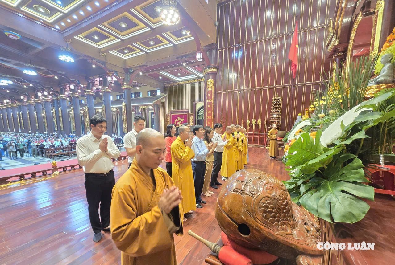 le-hoi-mua-thu-yen-tu-anh-4(1).jpg