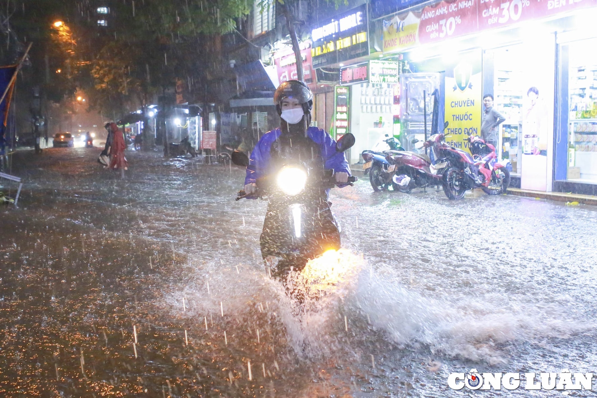 Bắc Bộ và Trung Bộ đón đợt mưa lớn kéo dài nhiều ngày (ảnh minh hoạ).