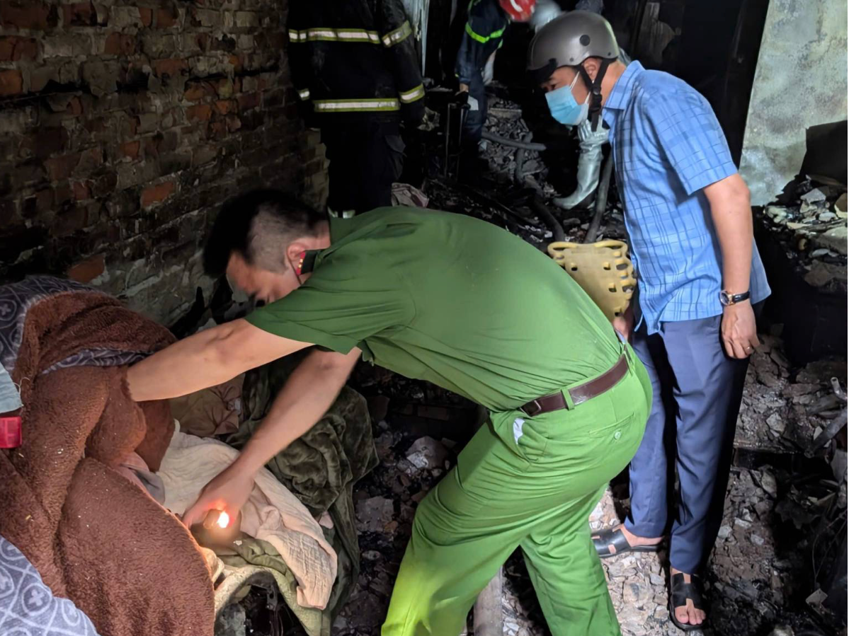 Ảnh màn hình 2025-10-11 lúc 09.33.52