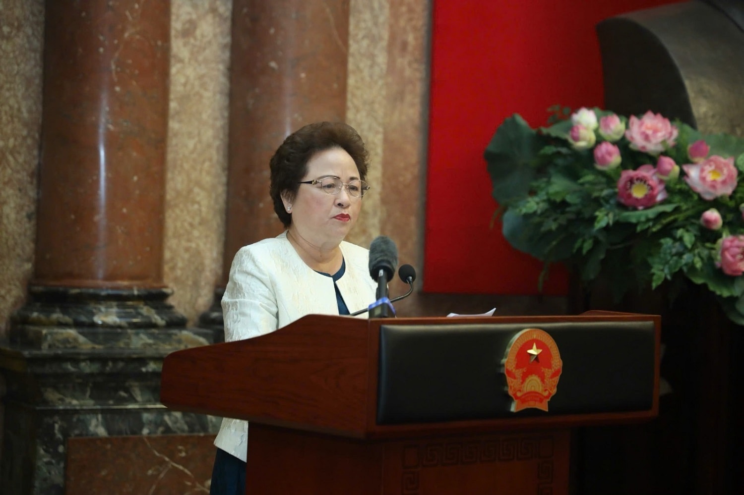 04. Chủ tịch Tập đoàn BRG phát biểu tại buổi gặp mặt của Tổng Bí thư, Chủ tịch nước Tô Lâm với đoàn đại biểu doanh nhân tiêu biểu