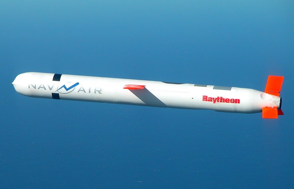 960px-tomahawk_block_iv_cruise_missile_-crop.jpg