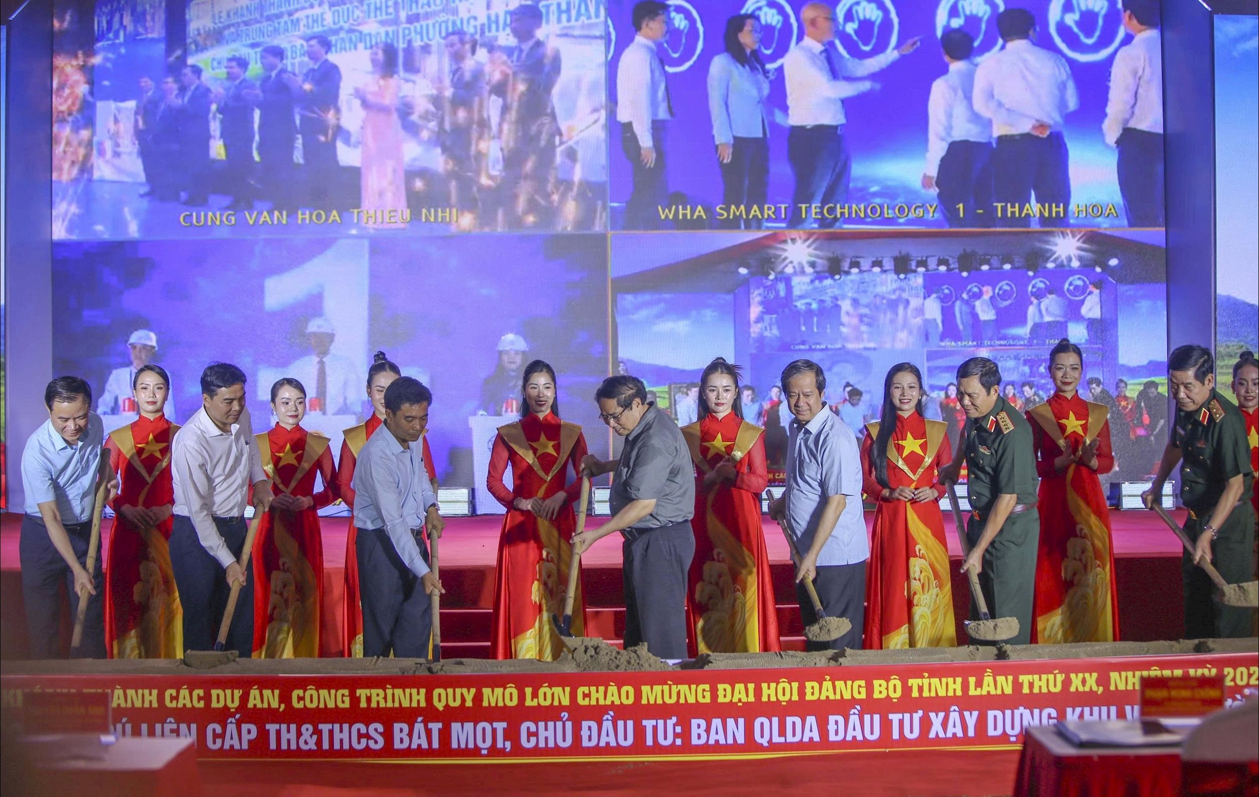 Nghi thức động thổ, khởi công xây dựng công trình Trường nội trú liên cấp Tiểu học và THCS Bát Mọt